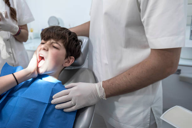 Best Orthodontic Emergency Dentist in Williamsville, NY